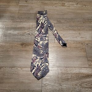 Andhurst 100% Silk Yellow Blue Paisley Vintage 1990s Blue Cream